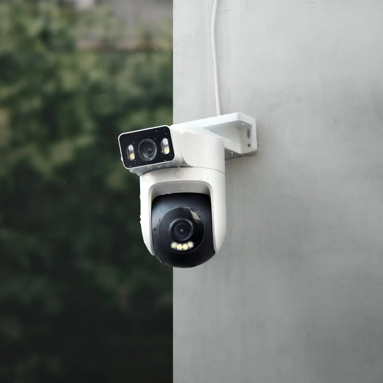 Xiaomi CW500 Dual Outdoor 2.5K Wi-Fi 6 Smart Security Camera – White