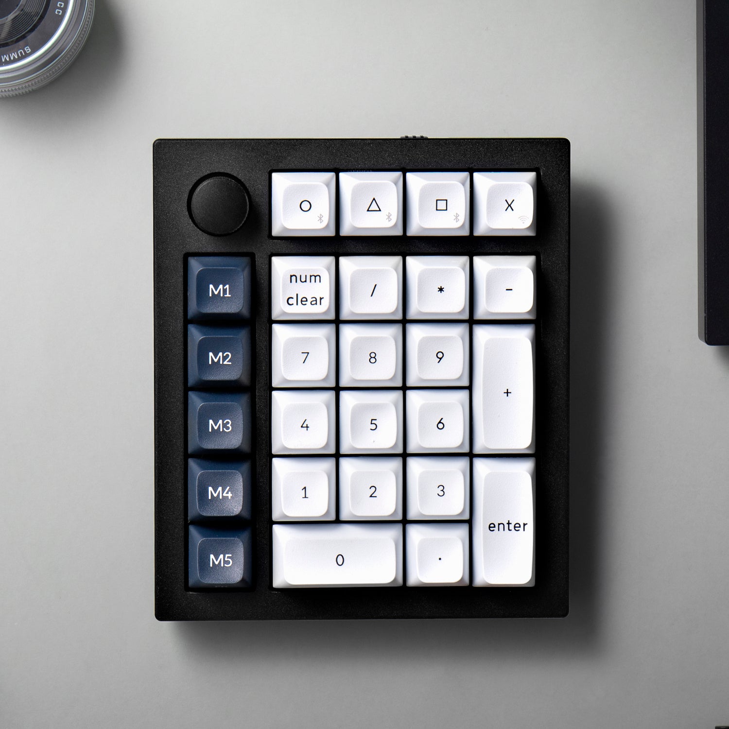 Keychron Q0 Max QMK Gateron Jupiter Banana RGB Wireless Custom Number Pad Shell White